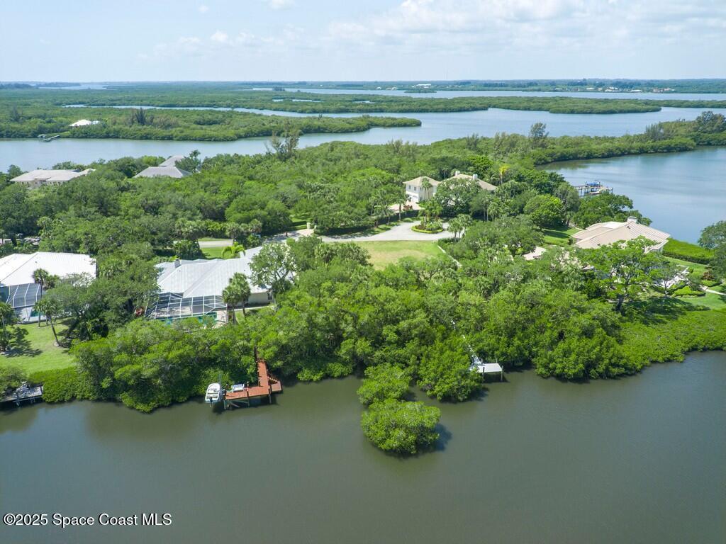 2660 Riverview Court, Vero Beach, FL 32963