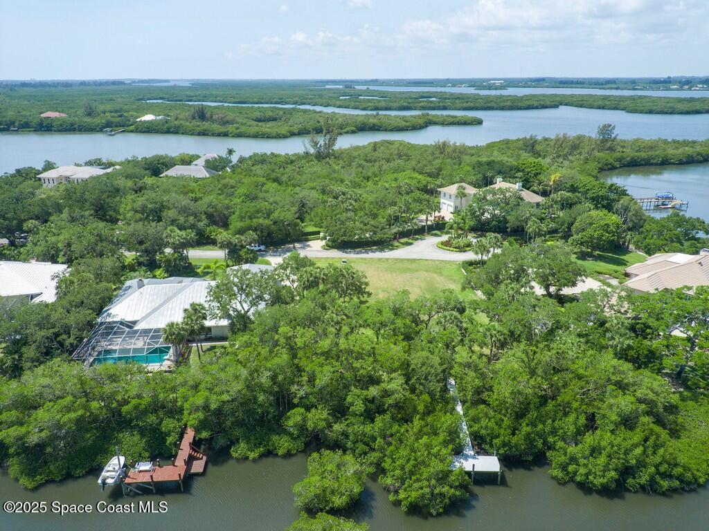 2660 Riverview Court, Vero Beach, FL 32963