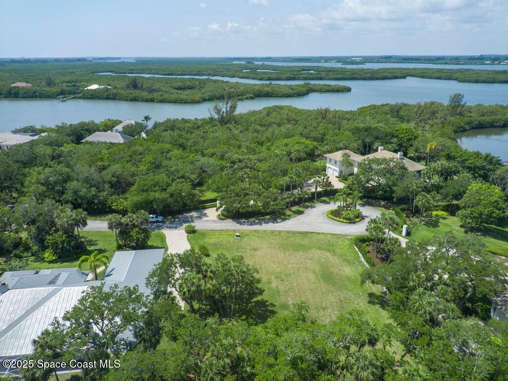 2660 Riverview Court, Vero Beach, FL 32963