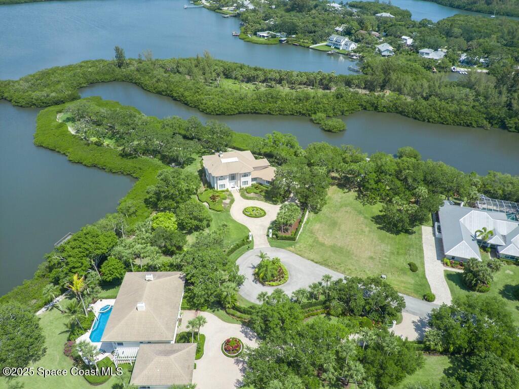 2660 Riverview Court, Vero Beach, FL 32963