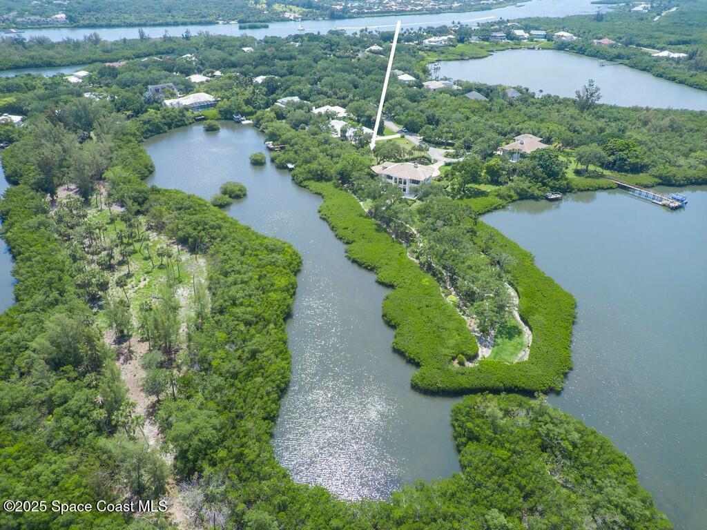 2660 Riverview Court, Vero Beach, FL 32963