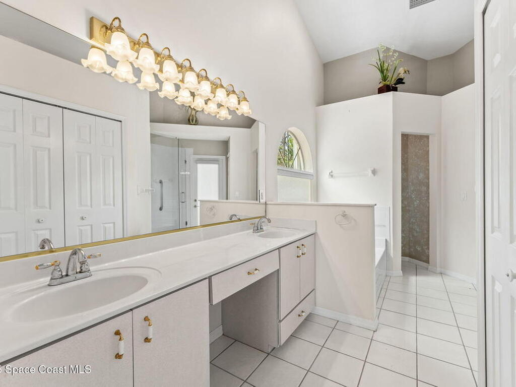 5900 Brabrook Avenue, Grant-Valkaria, FL 32949