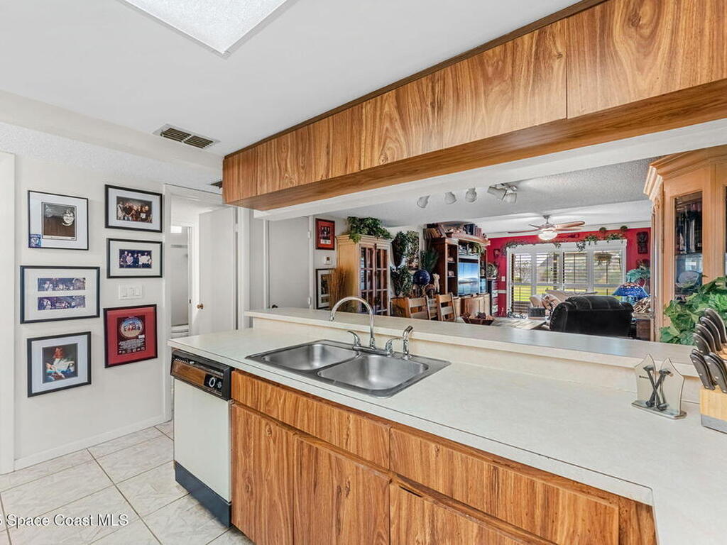 3165 N Atlantic Avenue, Cocoa Beach, FL 32931