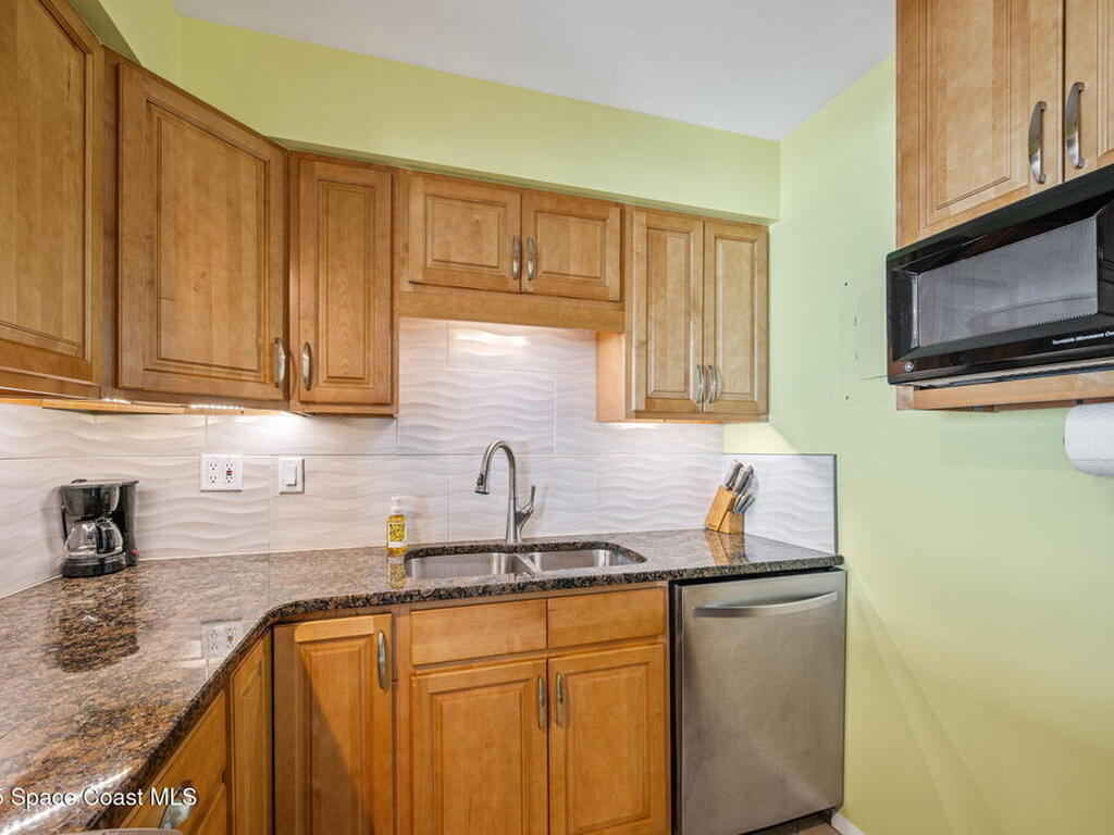 2625 S Atlantic Avenue, Cocoa Beach, FL 32931