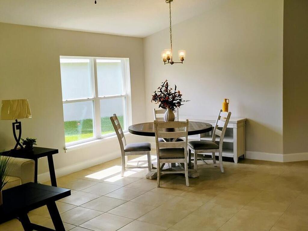 1128 Soleway Avenue, Palm Bay, FL 32907