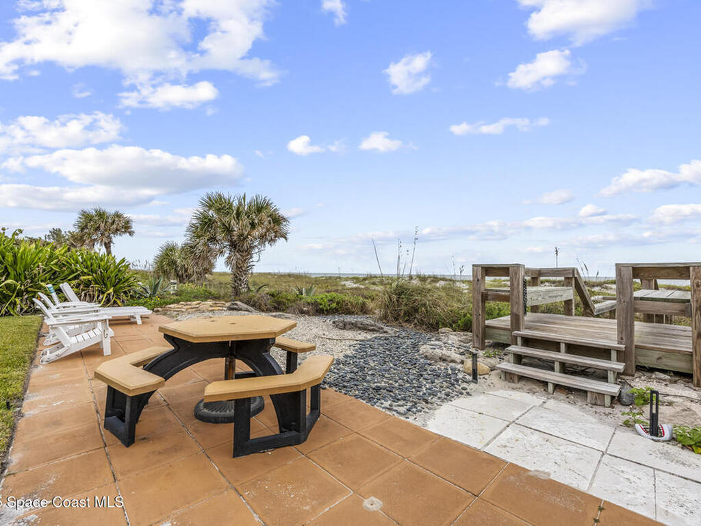 1145 S Atlantic Avenue, Cocoa Beach, FL 32931