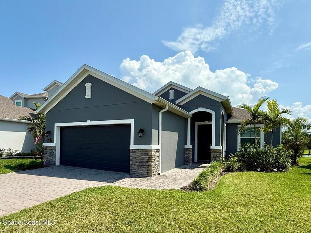 3283 Casare Drive, Melbourne, FL 32940