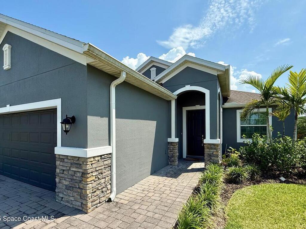 3283 Casare Drive, Melbourne, FL 32940