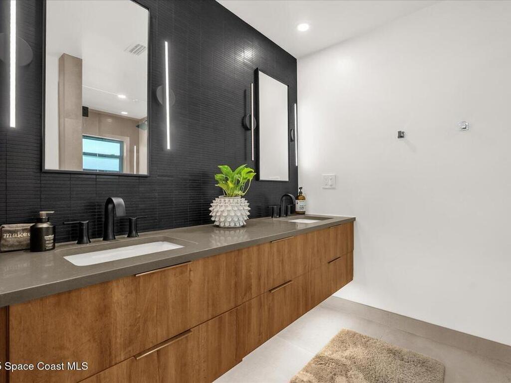 3204 Nottingham Lane, Cocoa, FL 32926