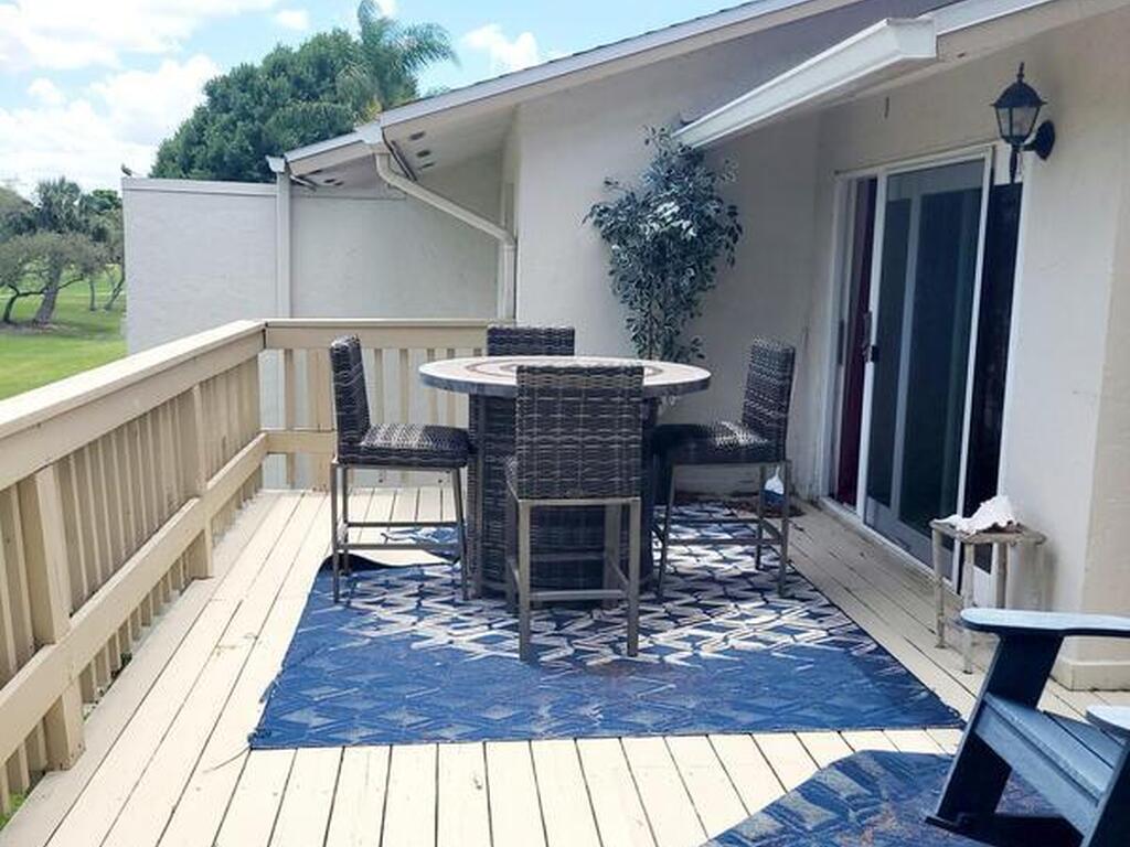 145 Augusta Way, Melbourne, FL 32940