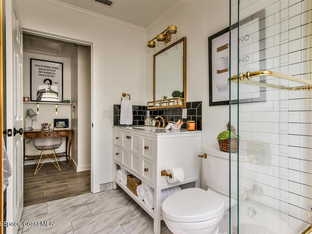 11450 S Indian River Drive, Sebastian, FL 32958