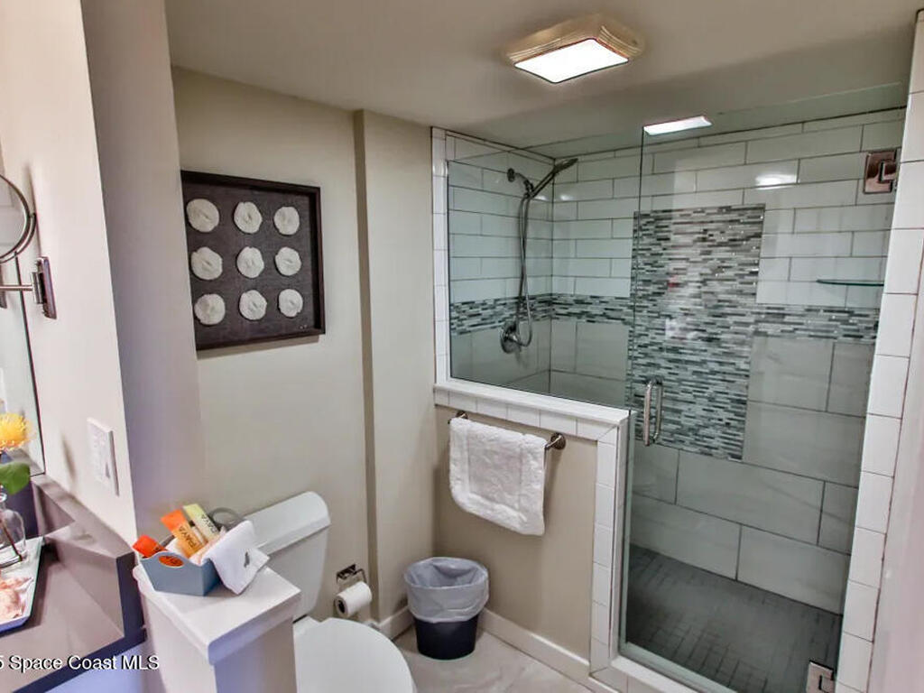 11450 S Indian River Drive, Sebastian, FL 32958