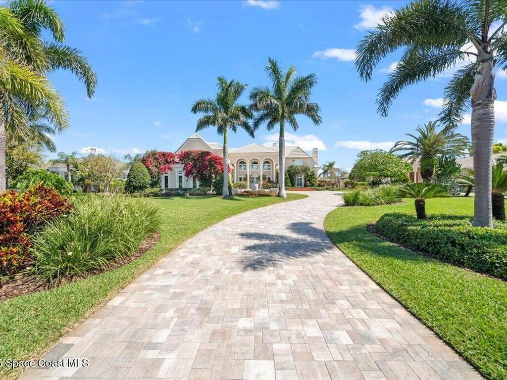 240 Lansing Island Drive, Indian Harbour Beach, FL 32937