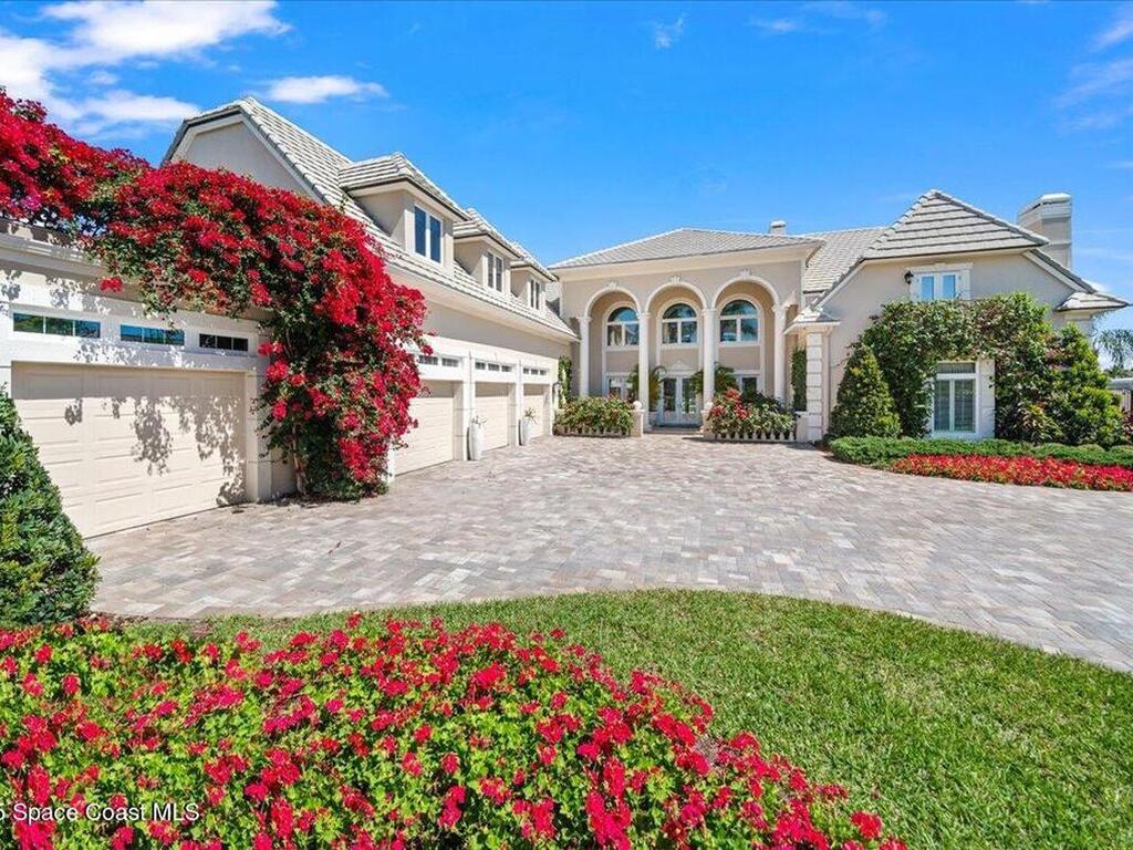 240 Lansing Island Drive, Indian Harbour Beach, FL 32937