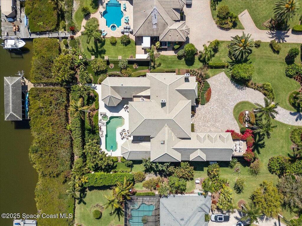 240 Lansing Island Drive, Indian Harbour Beach, FL 32937