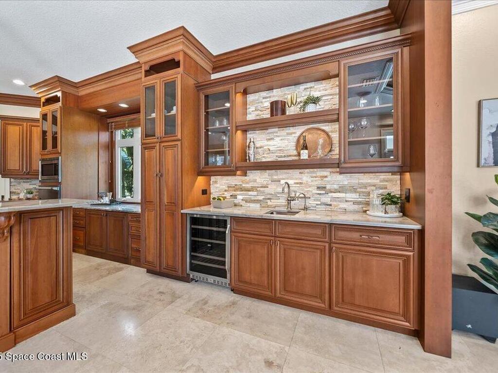 240 Lansing Island Drive, Indian Harbour Beach, FL 32937