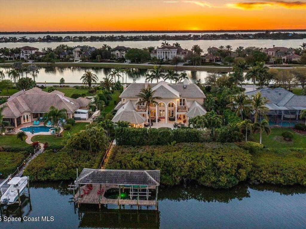 240 Lansing Island Drive, Indian Harbour Beach, FL 32937