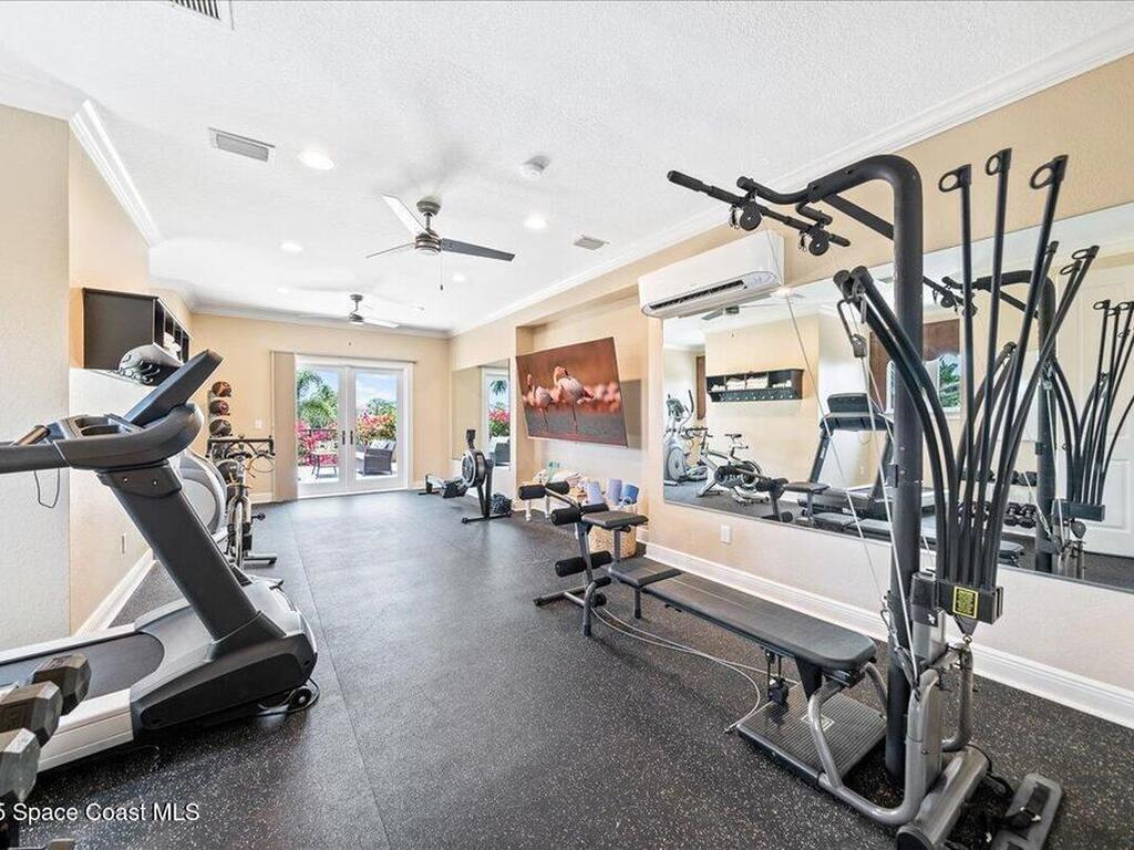 240 Lansing Island Drive, Indian Harbour Beach, FL 32937