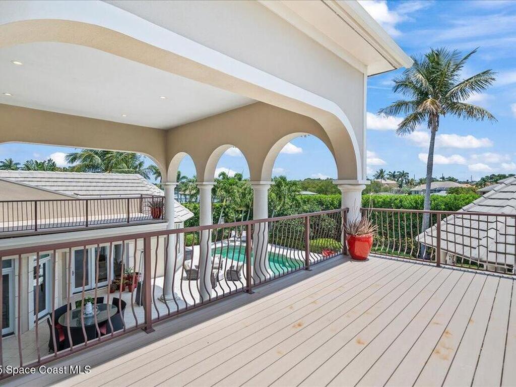 240 Lansing Island Drive, Indian Harbour Beach, FL 32937