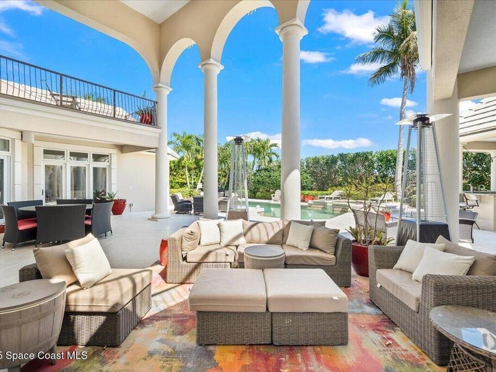 240 Lansing Island Drive, Indian Harbour Beach, FL 32937