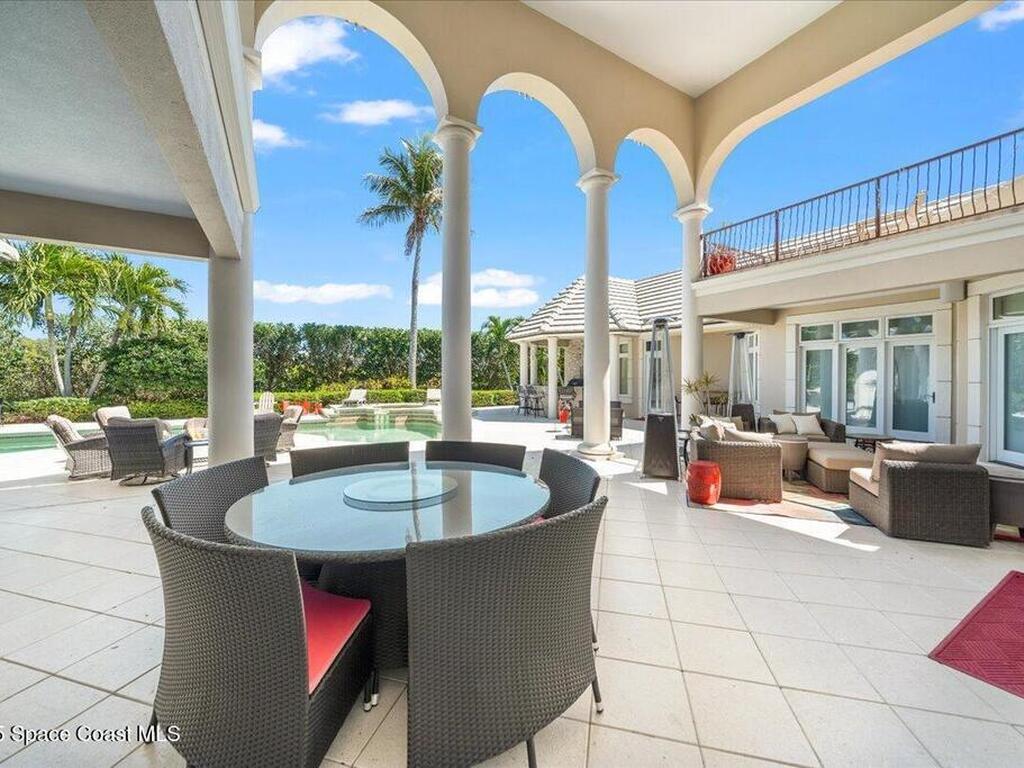 240 Lansing Island Drive, Indian Harbour Beach, FL 32937