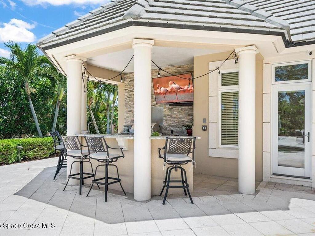 240 Lansing Island Drive, Indian Harbour Beach, FL 32937