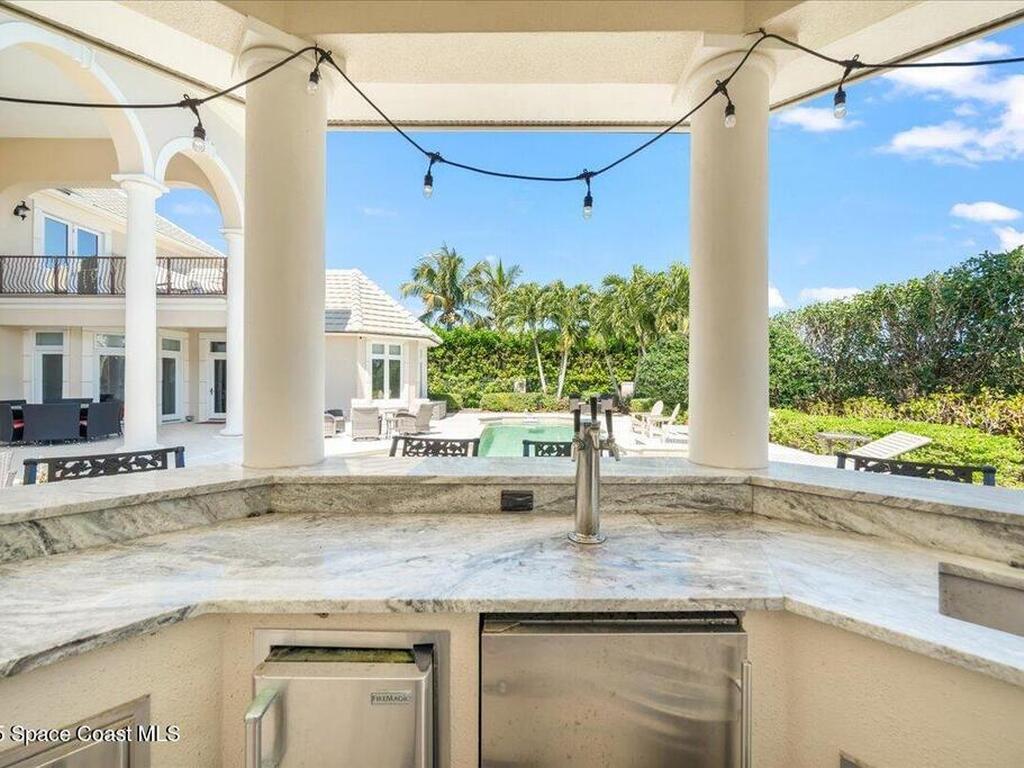 240 Lansing Island Drive, Indian Harbour Beach, FL 32937