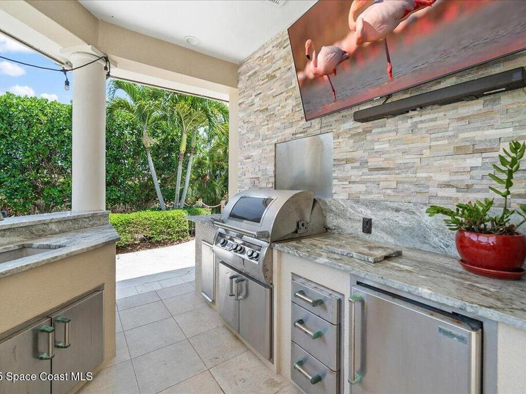 240 Lansing Island Drive, Indian Harbour Beach, FL 32937