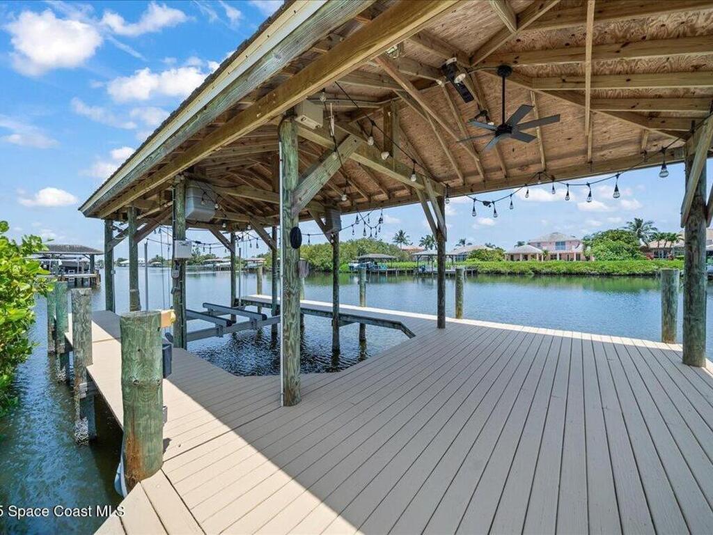 240 Lansing Island Drive, Indian Harbour Beach, FL 32937