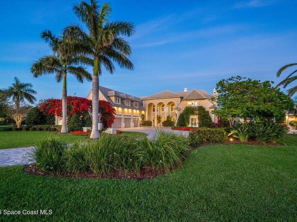 240 Lansing Island Drive, Indian Harbour Beach, FL 32937