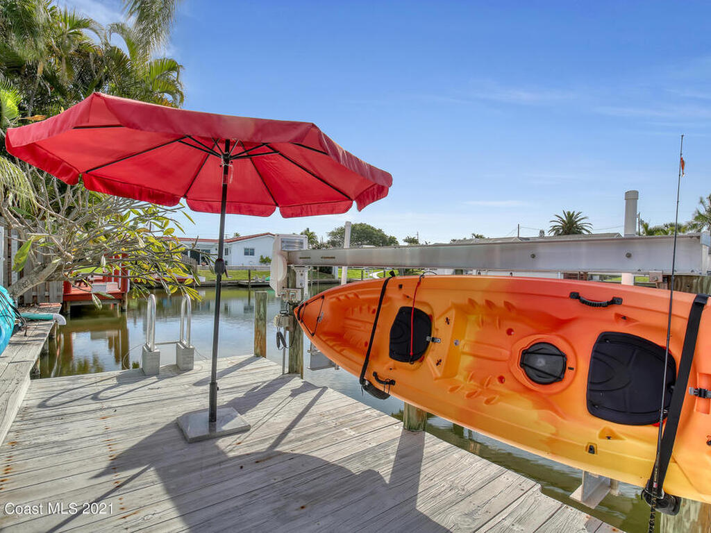 319 Dorset Drive, Cocoa Beach, FL 32931