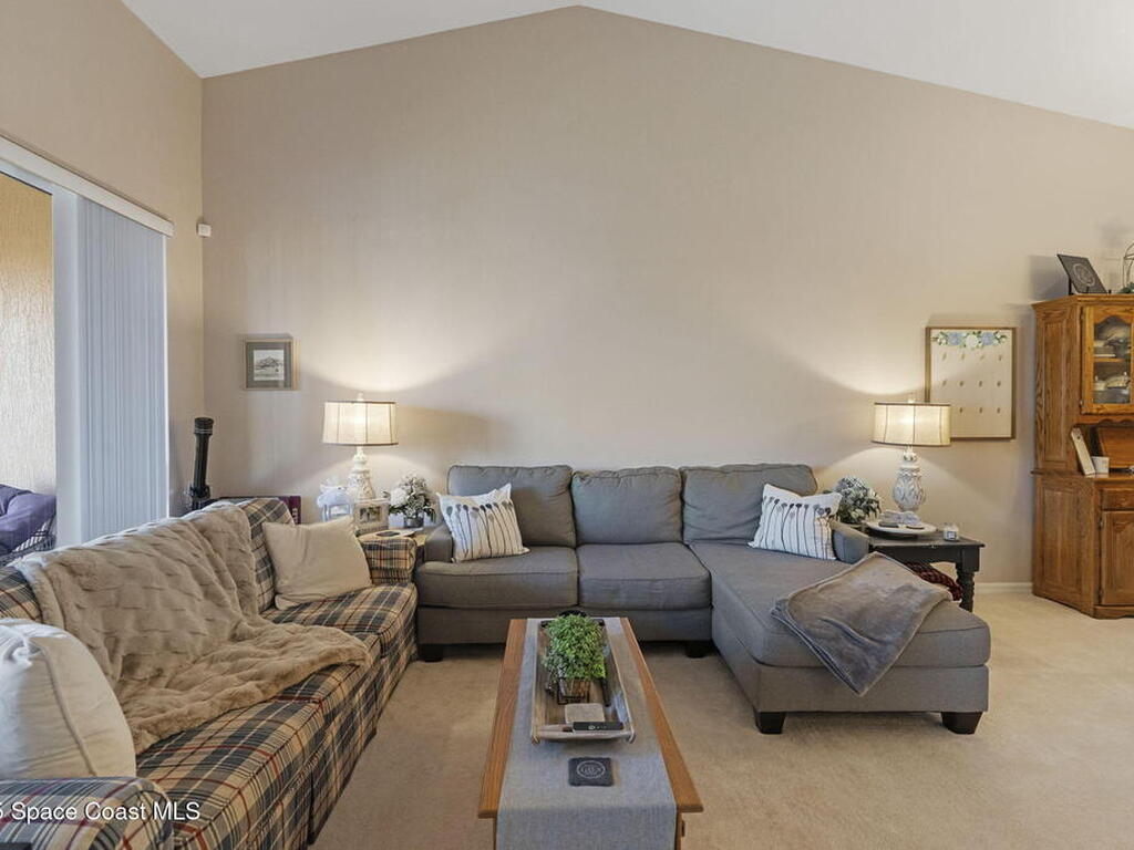 401 Trotter Lane, Suntree, FL 32940