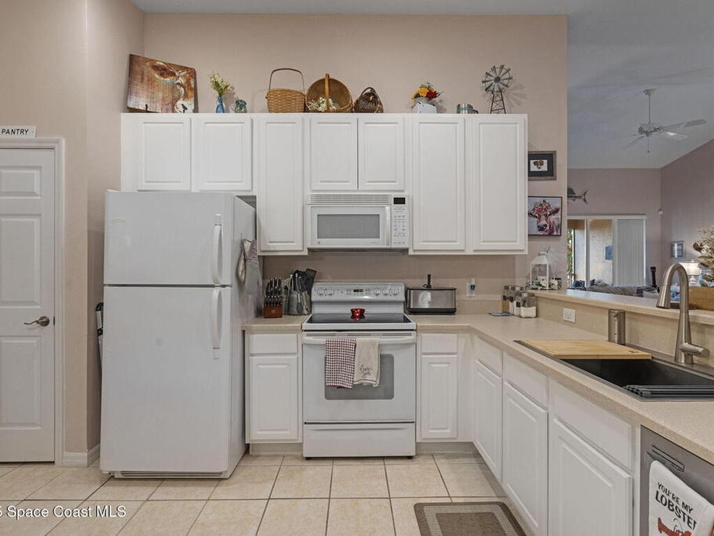 401 Trotter Lane, Suntree, FL 32940