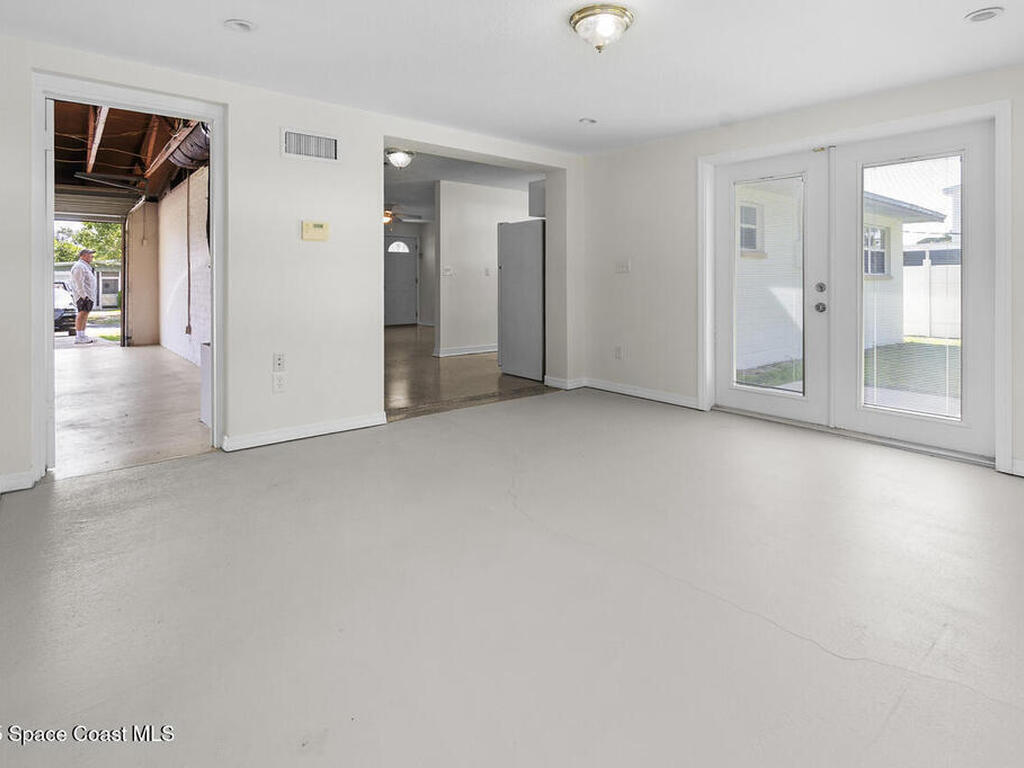 1340 Continental Drive, Daytona Beach, FL 32117