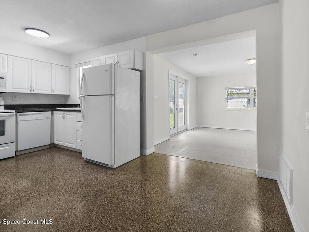 1340 Continental Drive, Daytona Beach, FL 32117