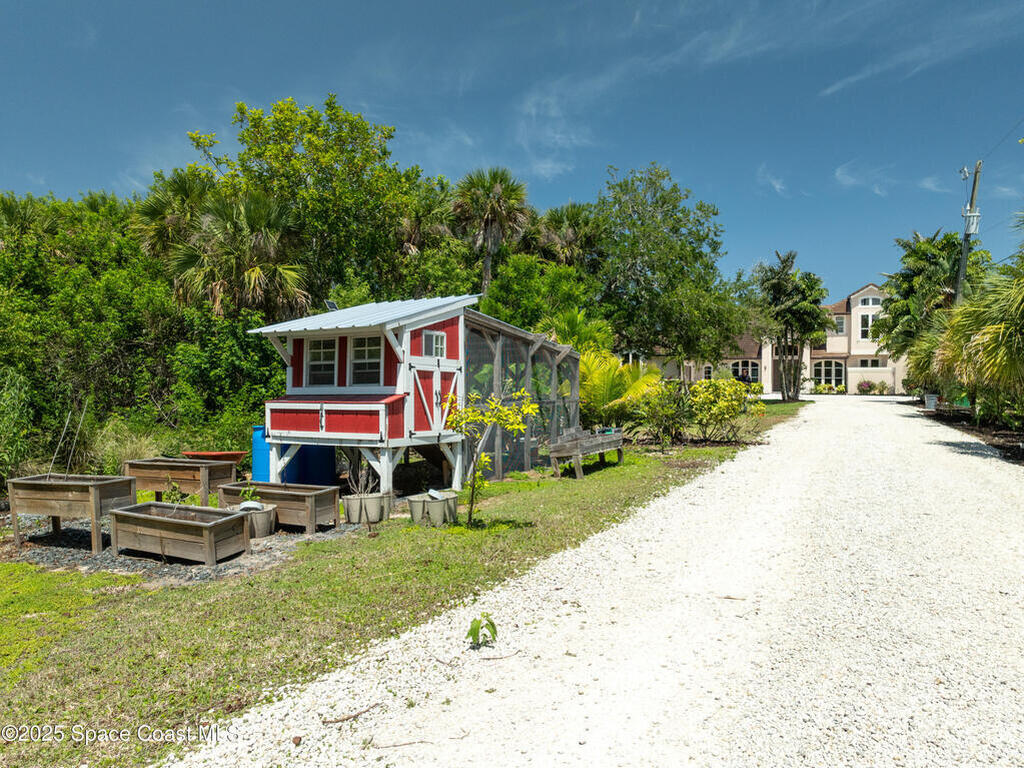 4070 S Tropical Trail, Merritt Island, FL 32952