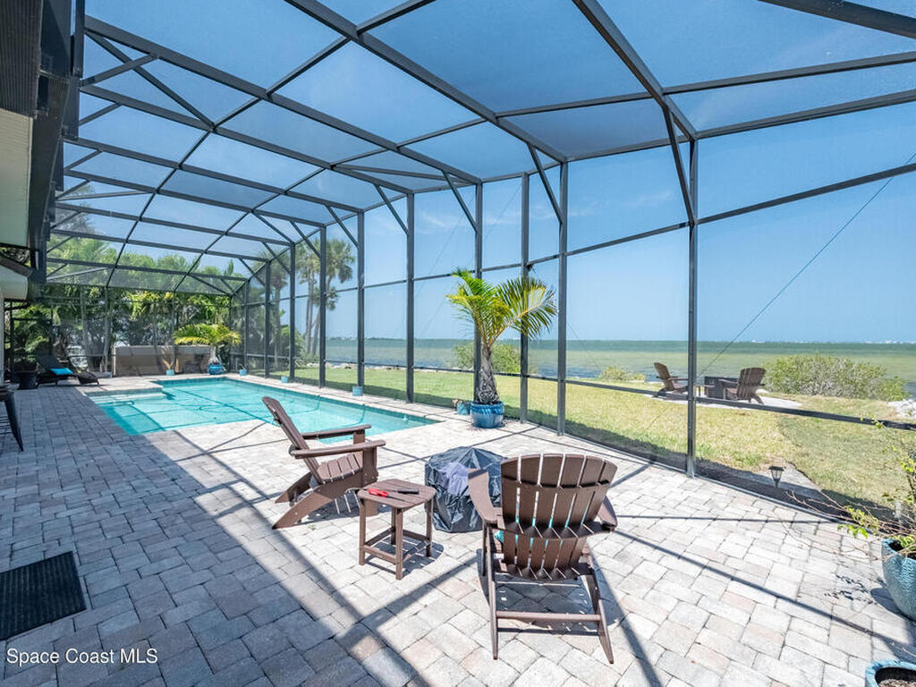 4070 S Tropical Trail, Merritt Island, FL 32952