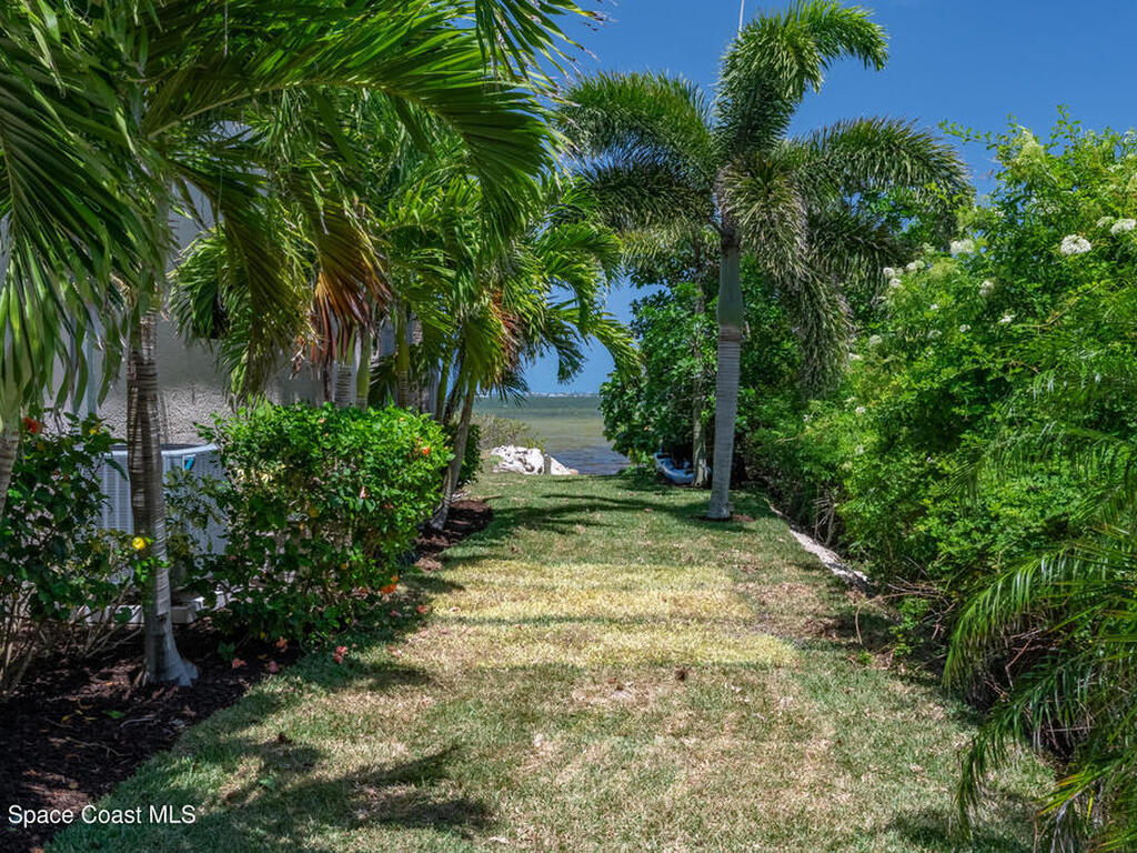 4070 S Tropical Trail, Merritt Island, FL 32952