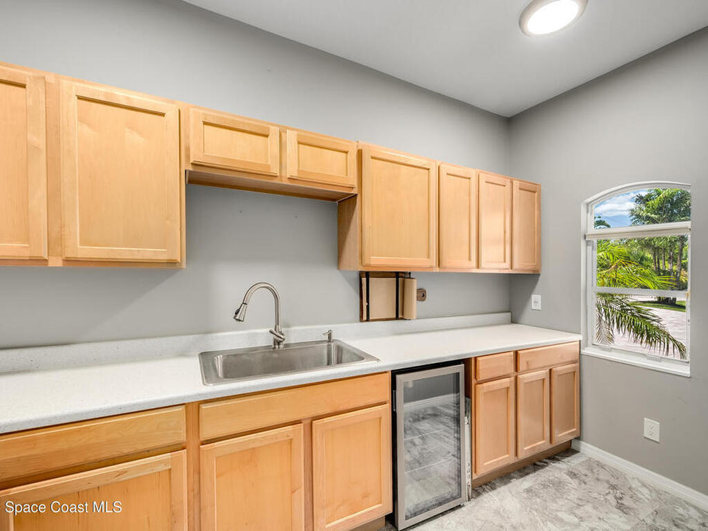 4070 S Tropical Trail, Merritt Island, FL 32952