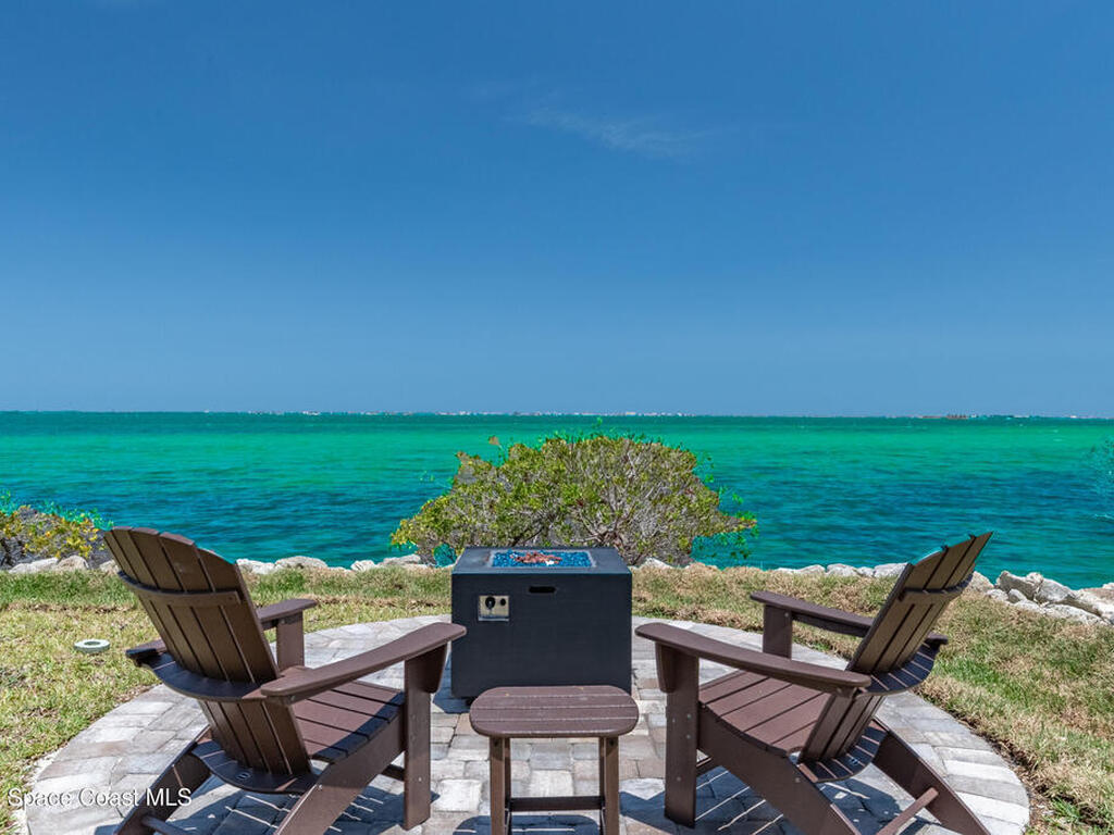 4070 S Tropical Trail, Merritt Island, FL 32952