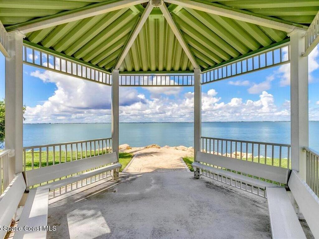 7008 Sevilla Court, Cape Canaveral, FL 32920