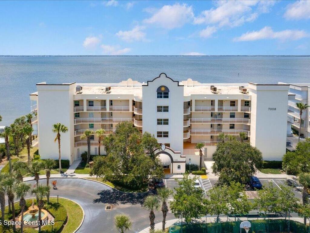 7008 Sevilla Court, Cape Canaveral, FL 32920