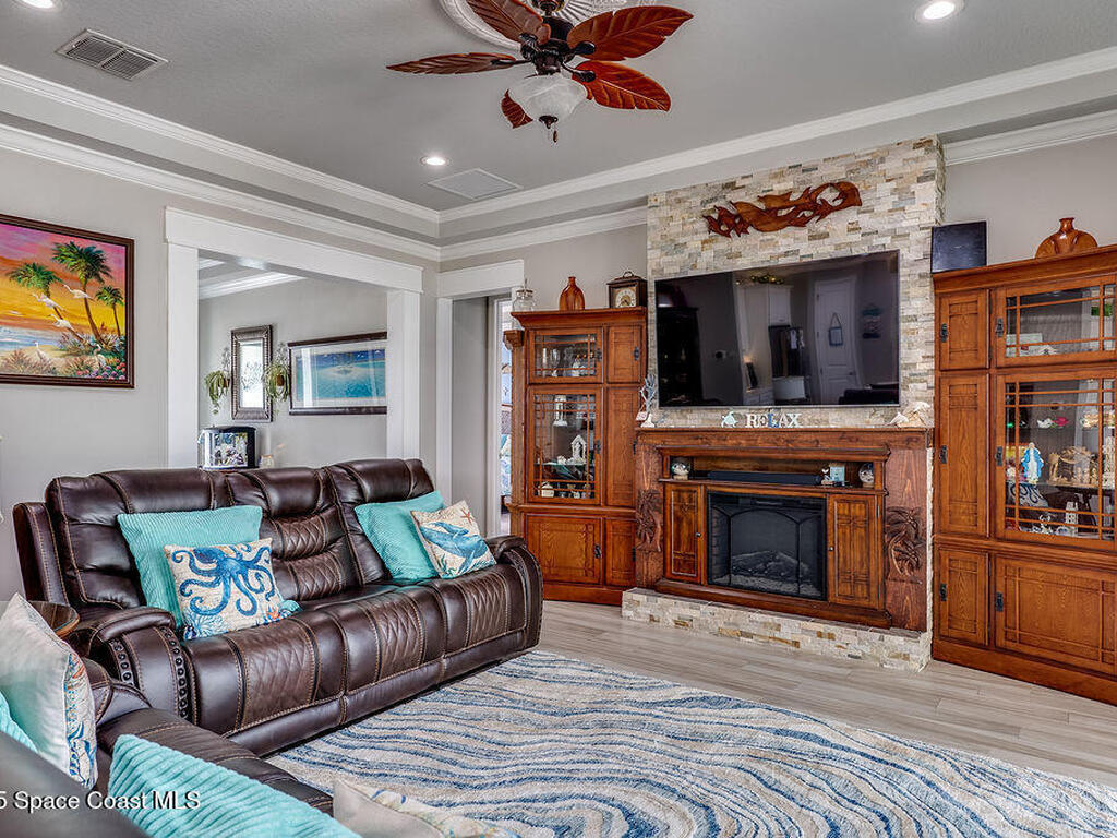 5250 Riveredge Drive, Titusville, FL 32780