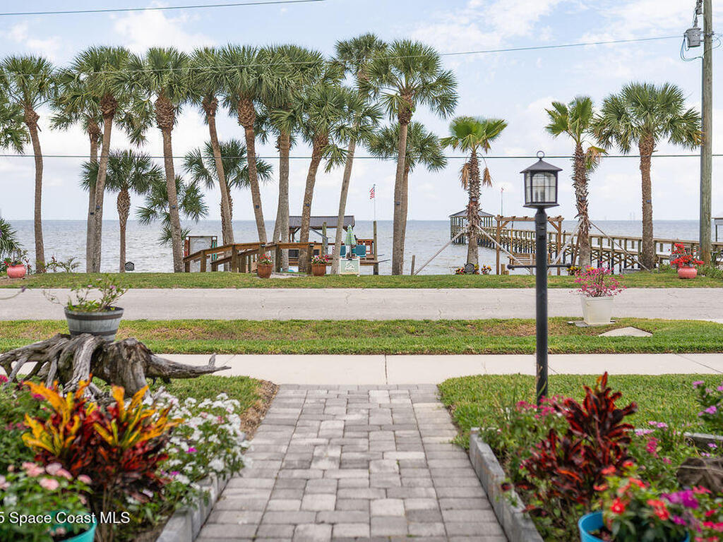 5250 Riveredge Drive, Titusville, FL 32780