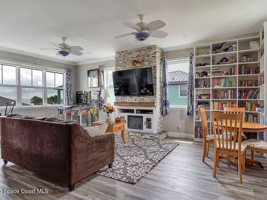 5250 Riveredge Drive, Titusville, FL 32780