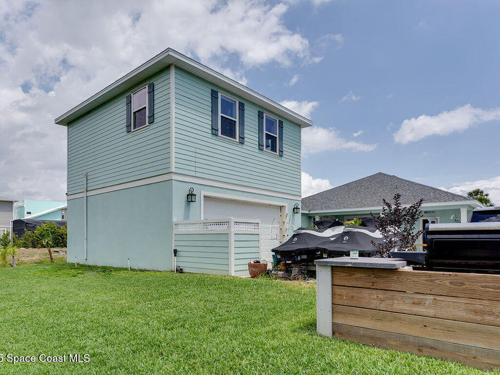 5250 Riveredge Drive, Titusville, FL 32780