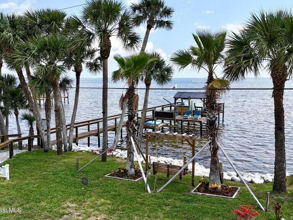 5250 Riveredge Drive, Titusville, FL 32780