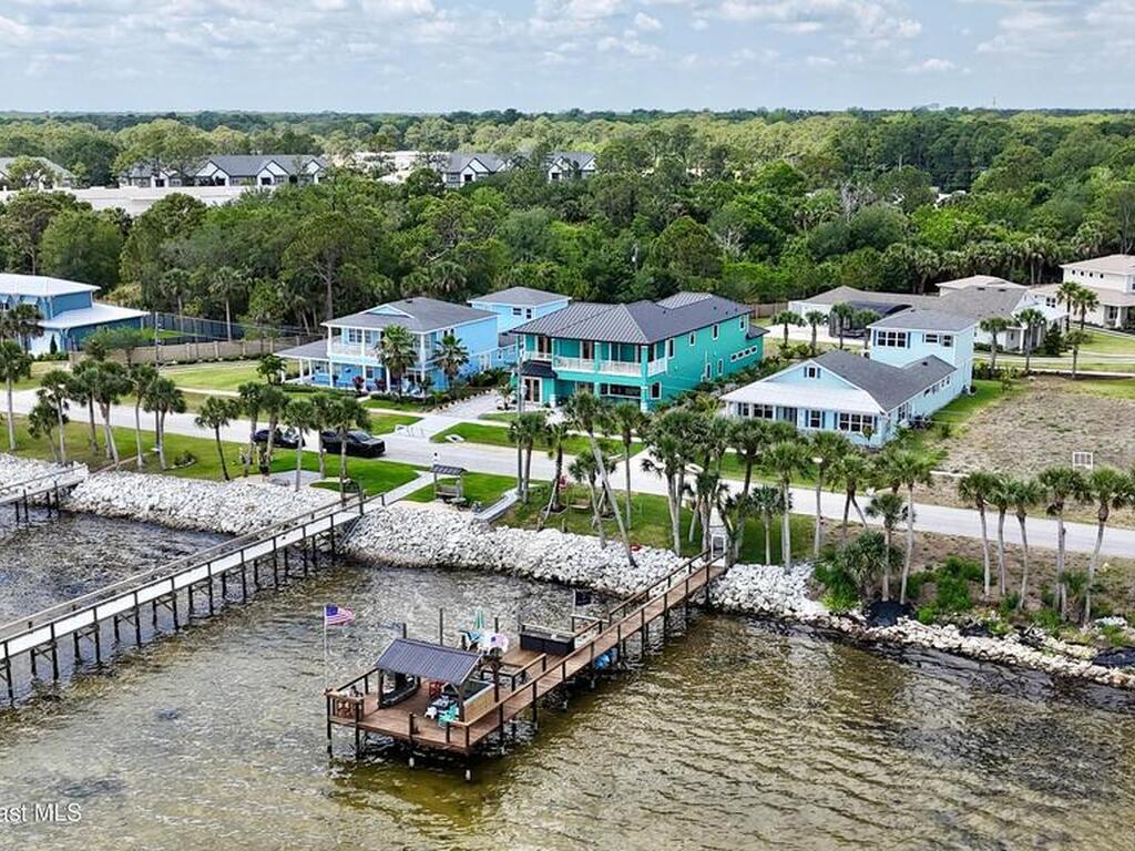 5250 Riveredge Drive, Titusville, FL 32780