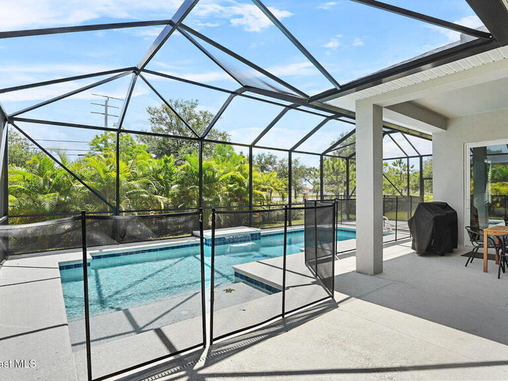 2737 Kilns Circle, West Melbourne, FL 32904