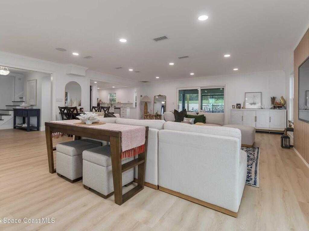 711 Indian River Drive, Cocoa, FL 32922